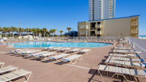 Tidewater Escape: 1BR/2BA beachfront condo, sleeps 6, Gulf views & comfort!